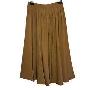 Christian Dior Bergdorf Goodman 100% Pure Wool Size 10 Tan Pleated Midi Skirt